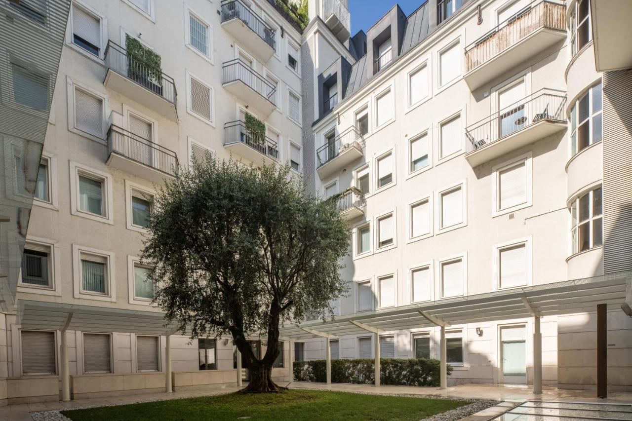 Brera Charming Apartments R&R Милано Екстериор снимка