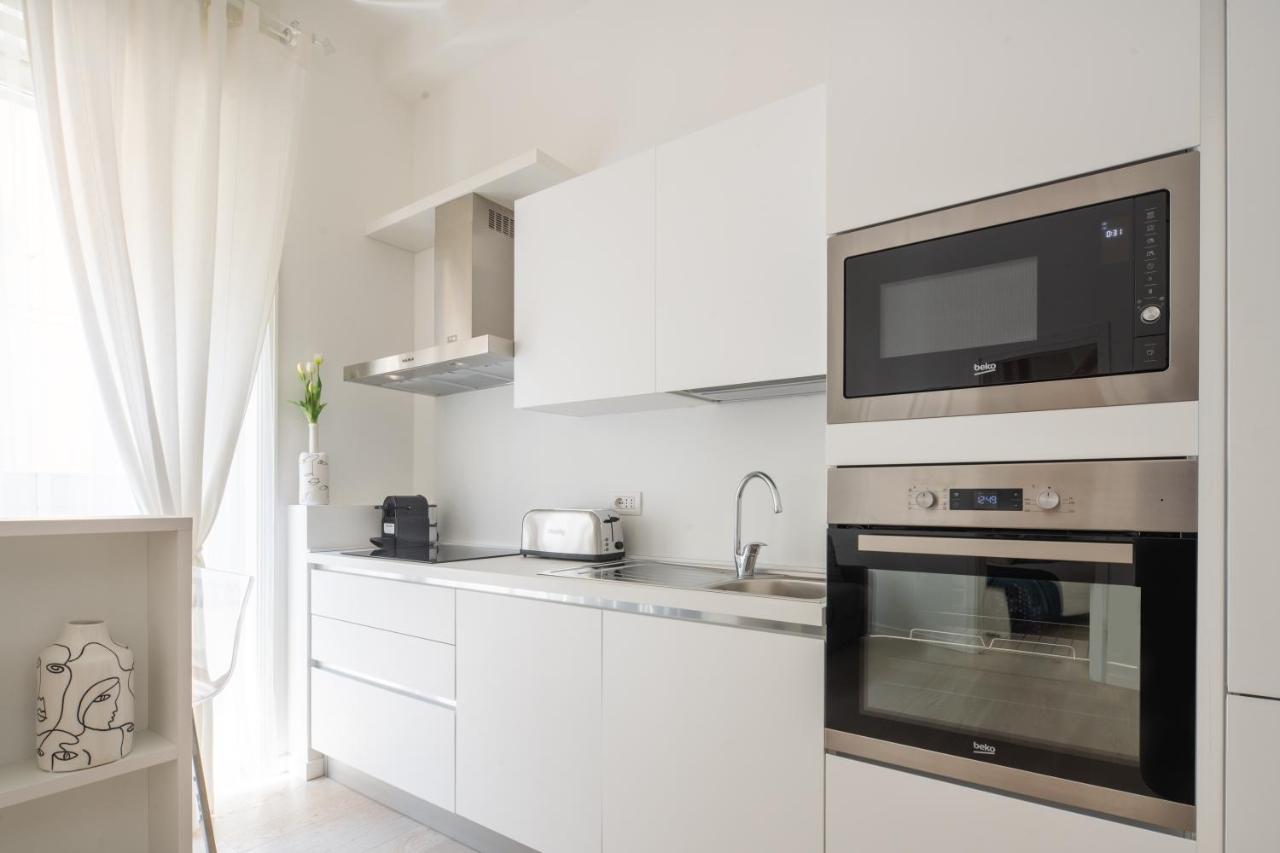 Brera Charming Apartments R&R Милано Екстериор снимка
