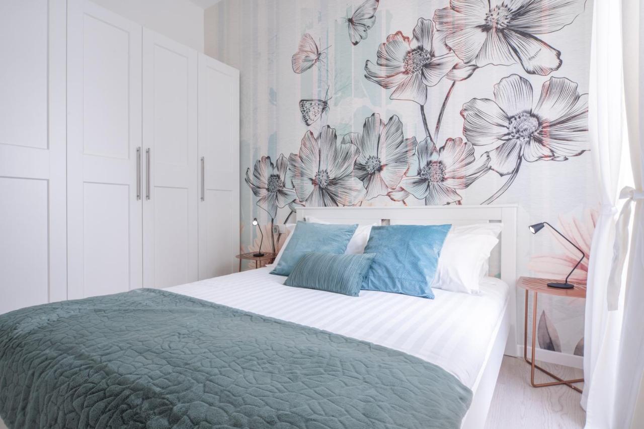 Brera Charming Apartments R&R Милано Екстериор снимка